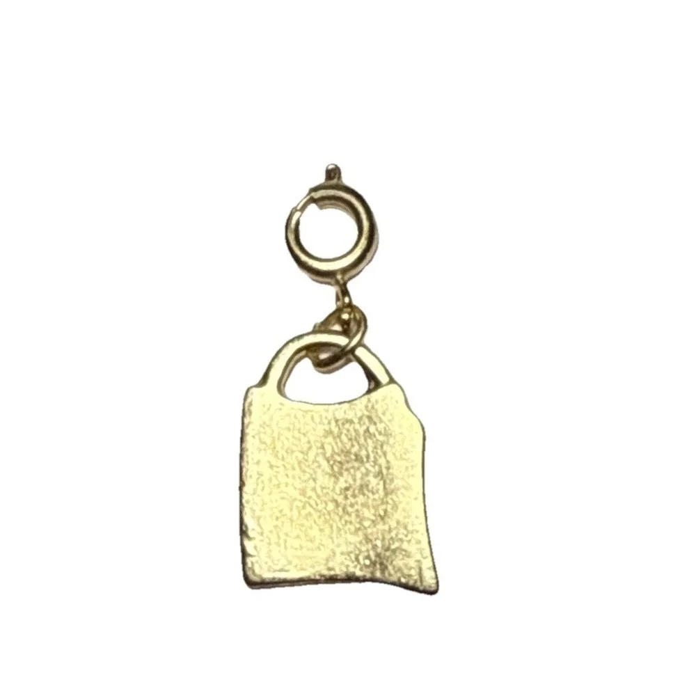 Diamonds Intl Shopping Bag Charm Gold‎ Tone Spring Ring J-10C